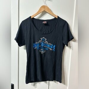 Harley Davidson Black blue metallic Tee Shirt 💯 cotton Daytona Beach FL